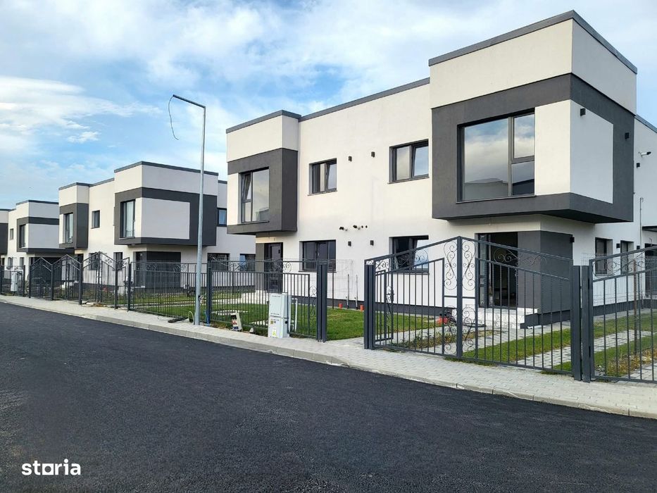 Apartament 2 camere, curte proprie