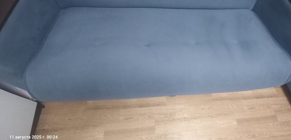 Диван  для гостиной