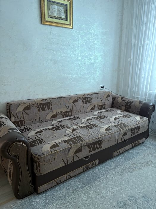Диван для гостиной