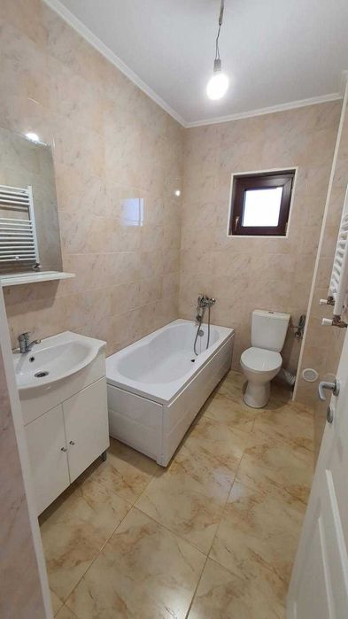 Apartament 1 cameră, decomandat Lunca Cetățuii, 32 mp, loc de parcare