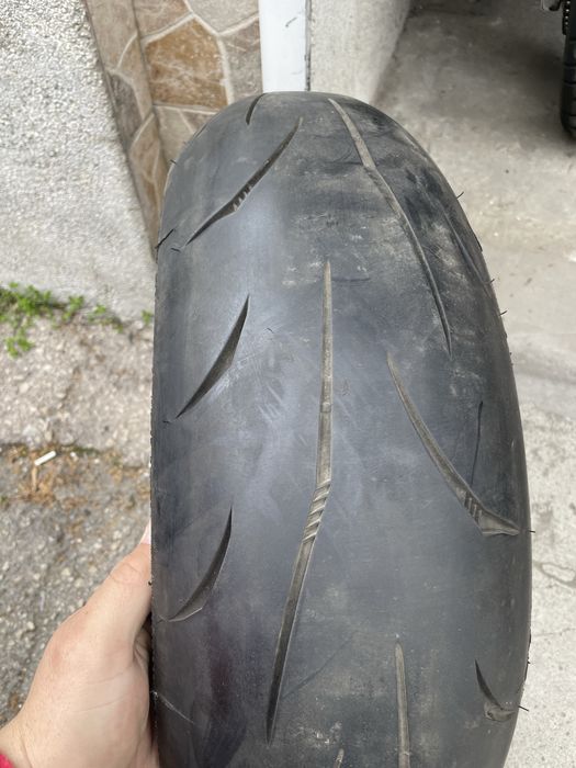 Мото гума в добро състояние