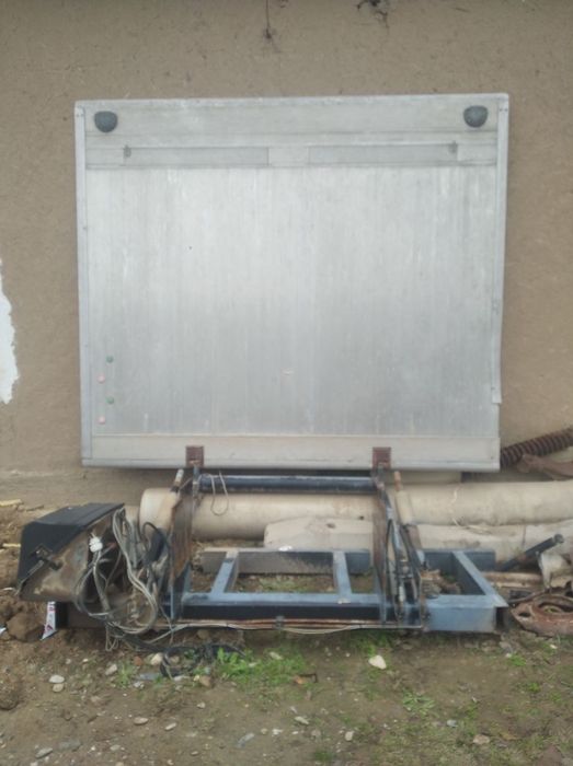 Xalodilnik darvozasi