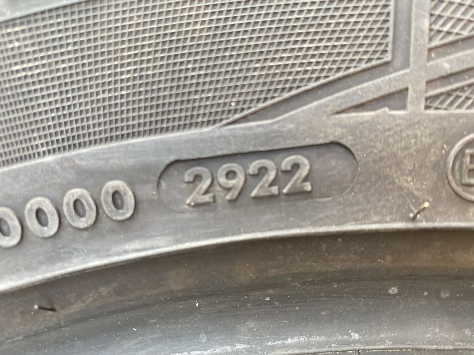 Шины 255/60/18 пара бу