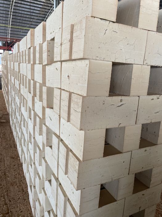 Sfatli mustaxkam pishgan gisht