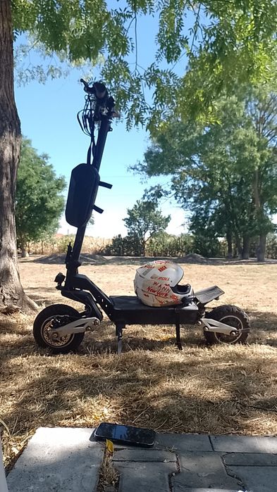 trotineta electrica OOTD t10