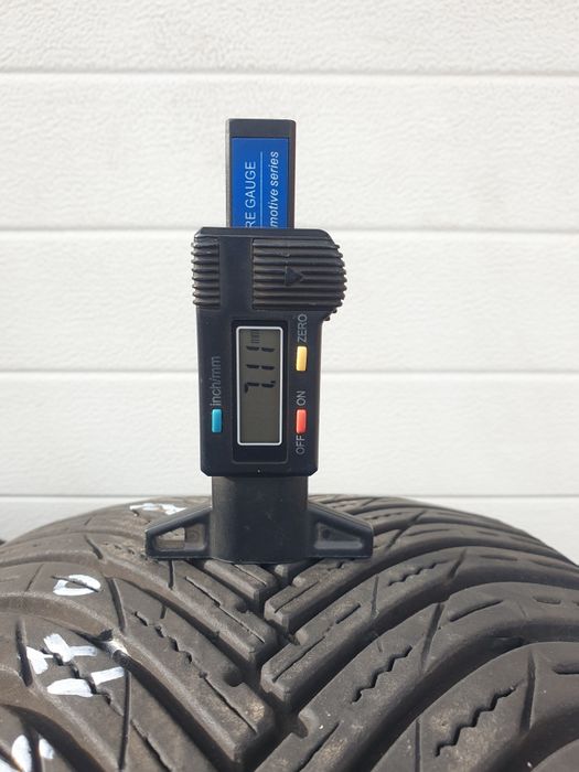 Всесезони гуми 2 броя MAXXIS AllSeason AP3 215 55 R17 дот 2922