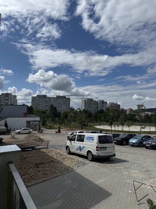 Vand apartament 2 camere Manastur/terasa/langa baza sportiva la terenuri