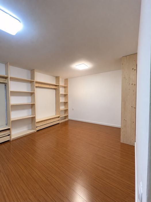 Apartament decomandat, dressing + balcon + loc parcare
