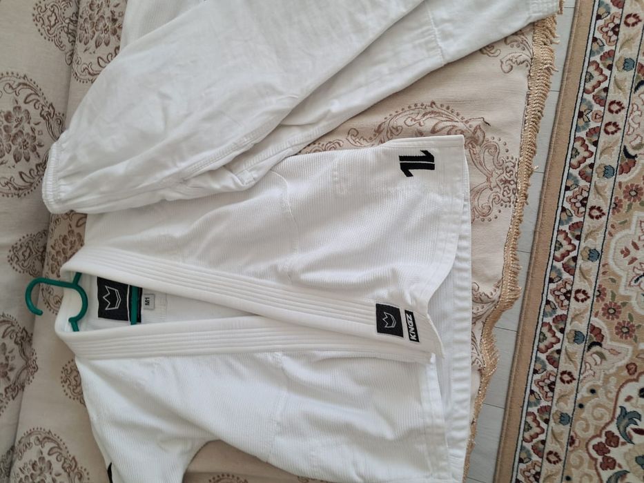 Продам кимоно , оригинал фирмы Kingz