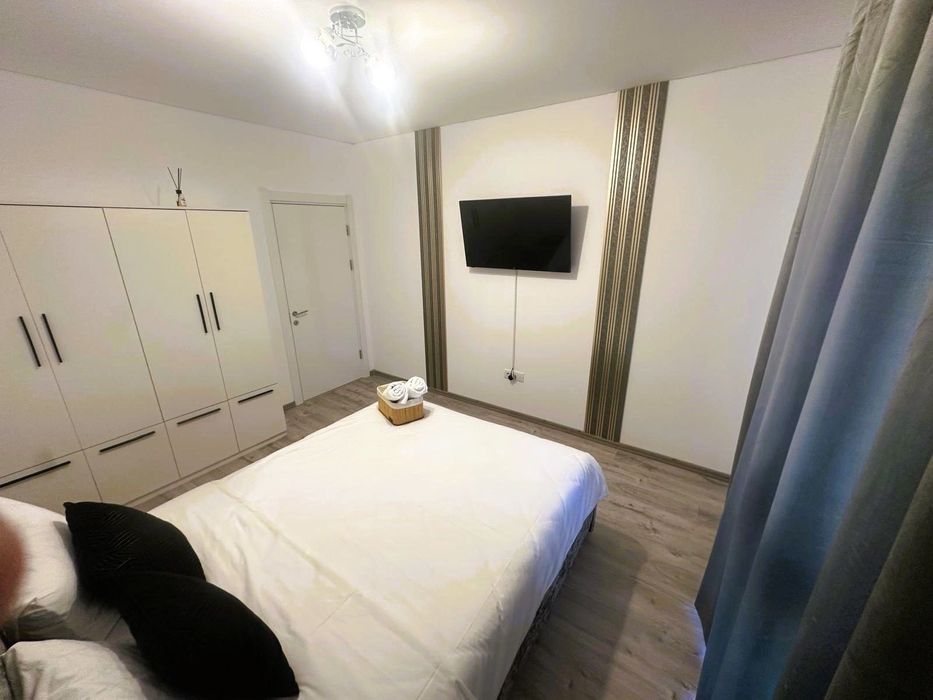 Apartament 2 camere de închiriat