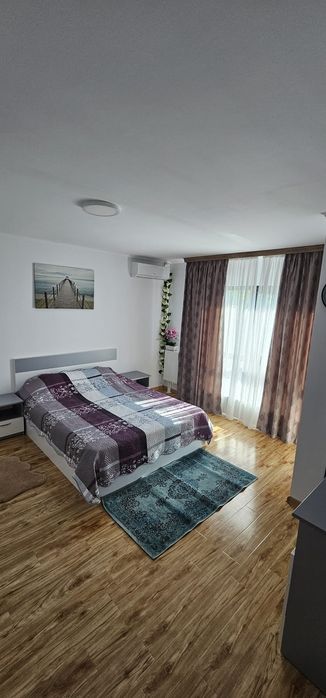 Vila de închiriat pe termen lung sau de vânzare.