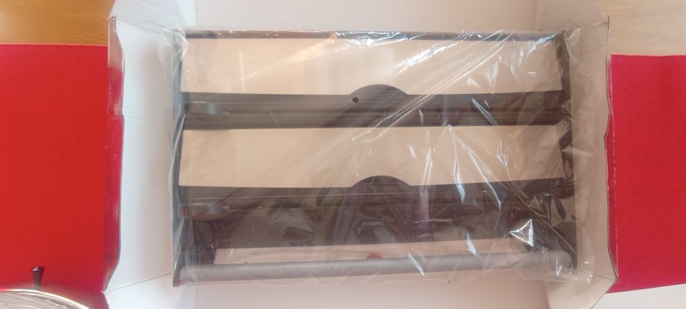 Поставка за кухненска хартия,алуминиева и стреч фолио