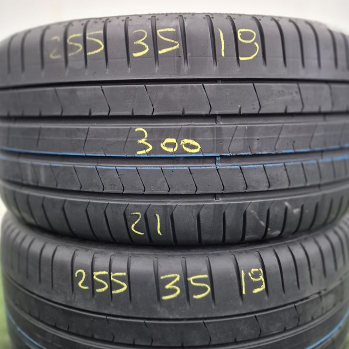 255 35 19 Pirelli runflat