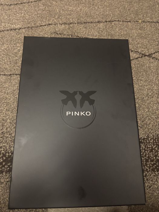 Papuci Pinko