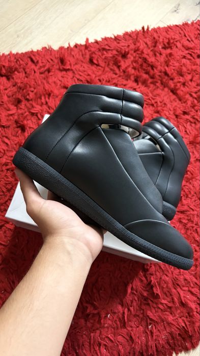 Maison Margiela Futures 43 si 44