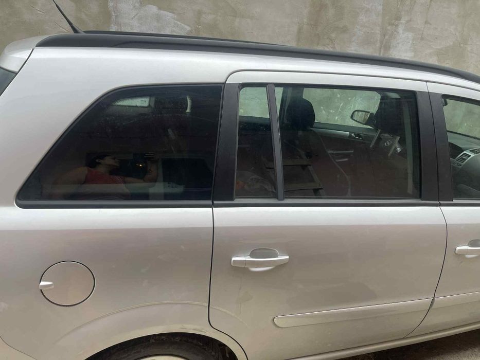 Vand  Opel zafira 1.9