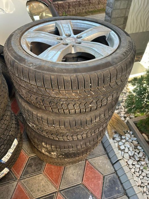 Продам зимние резины с дисками на мерседес 221