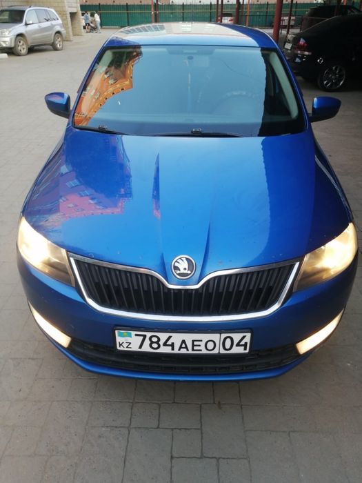 Продам машину шкода