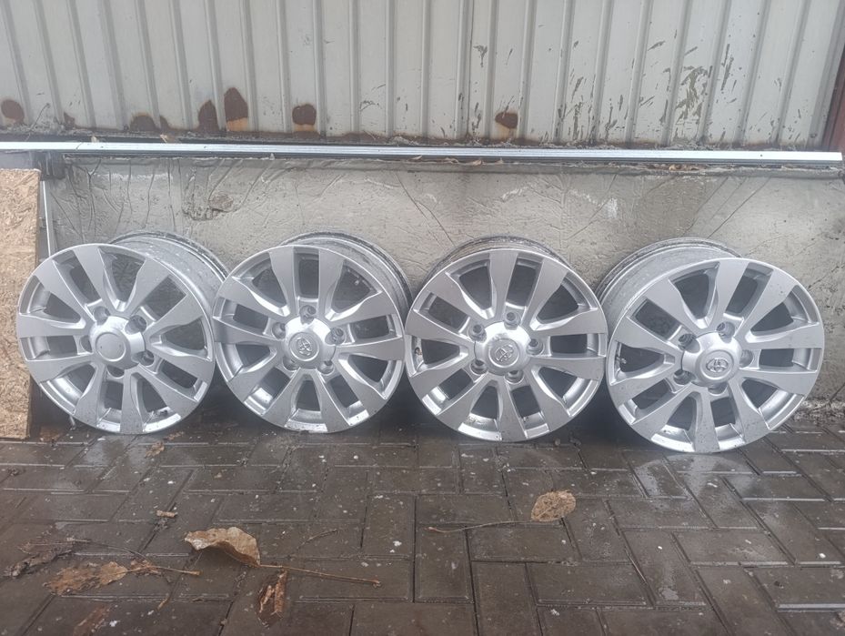Оригинальные диски Тойота Ландкрузер 200