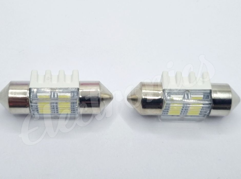 Диодна Бяла LED крушка със 4 SMD диода 31мм,