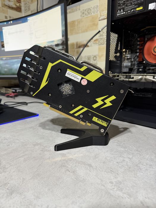 Rx580 8gb Videokarta ideal holatda plombalari joyida  2048