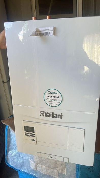 Centrală termică NOUĂ Vaillant ecoFIT pure 412