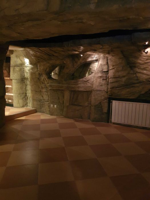 Продава се Магазин в Варна, Окръжна болница - 102 кв.м за 608 €/кв.м - Снимка #3