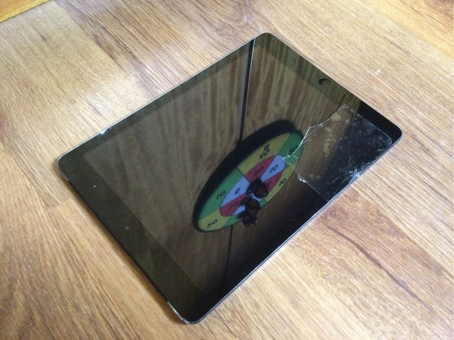 Apple iPad Air 9.7 16GB+celluar 4G A1475