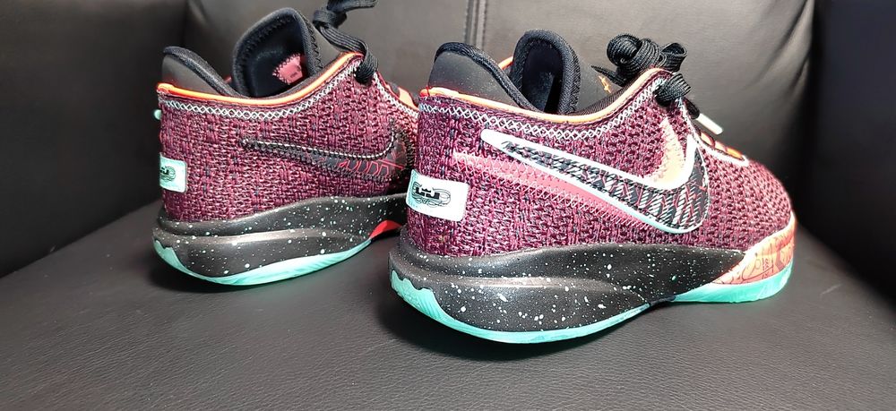 Nike Lebron XX SE, номер 38