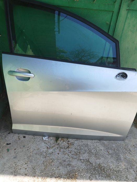 Ușa , uși Seat Ibiza stanga ,dreapta  fata spate 2009.. .2015