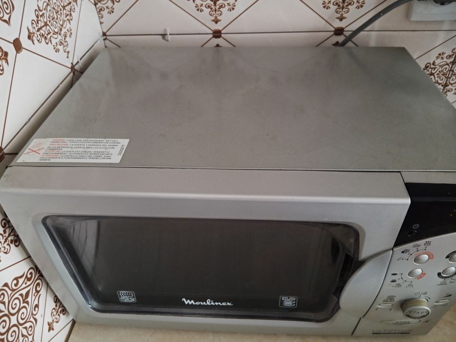 Микроволновая печь