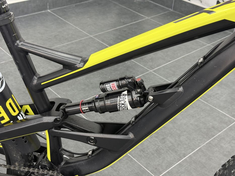 Yt Capra AL M размер 27.5 цола 1х11 Shimano XT