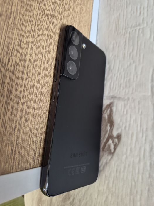 Продам Samsung S22, 256GB