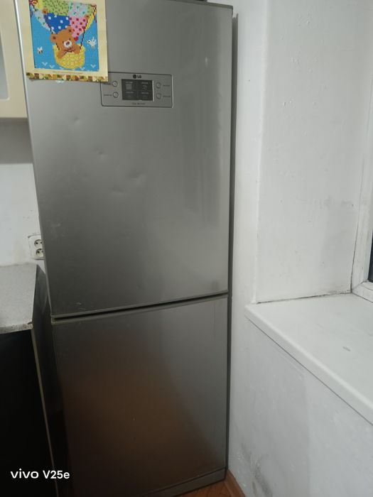 Холодильник бу среднее