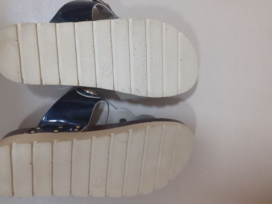 Продам сланцы новые