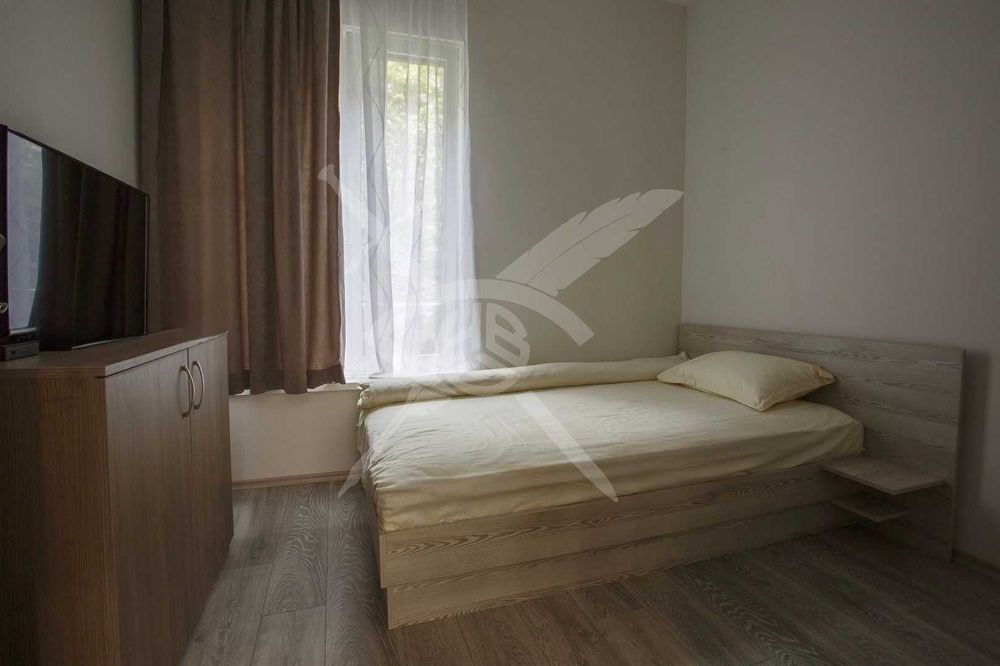 Продава се Тристаен апартамент в София, Център - 80 кв.м за 4713 €/кв.м - Снимка #4