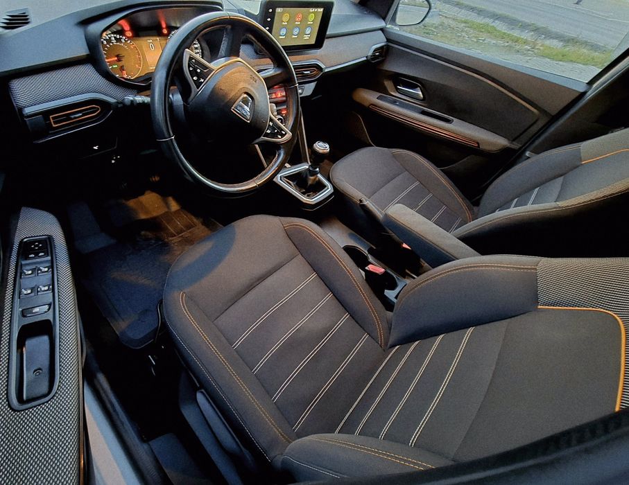 Sandero Stepway opt mii cinci sute FIX