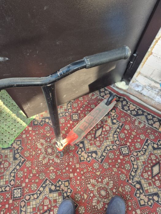 Продам трюковый самокат