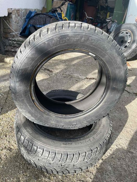 Продавам гуми  зимни