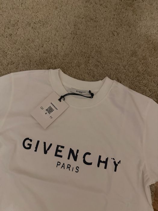 Tricou Givenchy nou