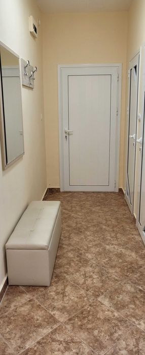 Дава се под наем Тристаен апартамент в Варна, Възраждане 1 - 65 кв.м за 488.58 € - Снимка #3