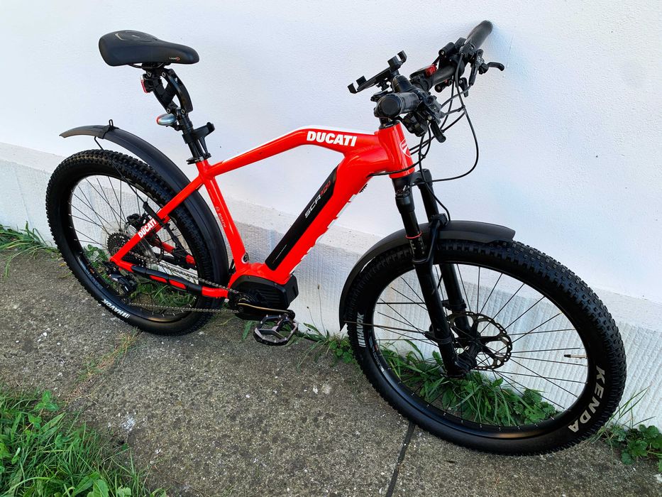 DUCATI SCR 400_Size L/47_Motor Bosch CX_Roti 27,5x2.80_Rock Shox Reba