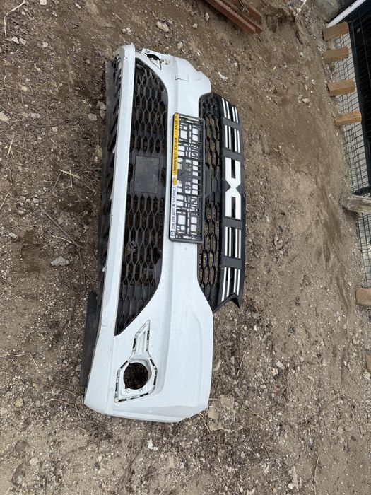 Bara fata complecta Logan si faruri an 2024