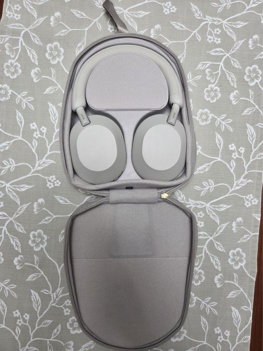 Sony wh-1000xm5 слушалки