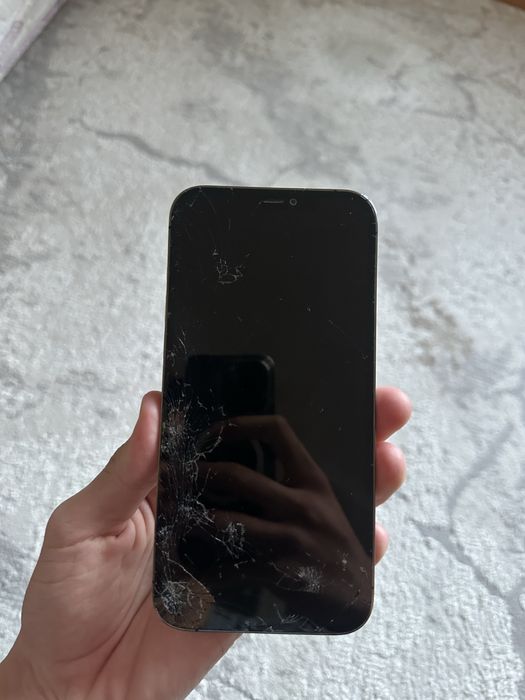 Сатамын продам Iphone 12 Pro Max