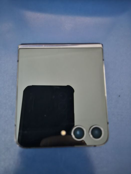 Samsung flip 5 256 gb