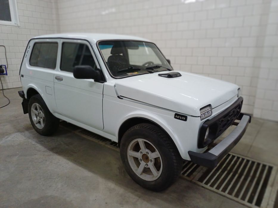 Продам ниву 2011года