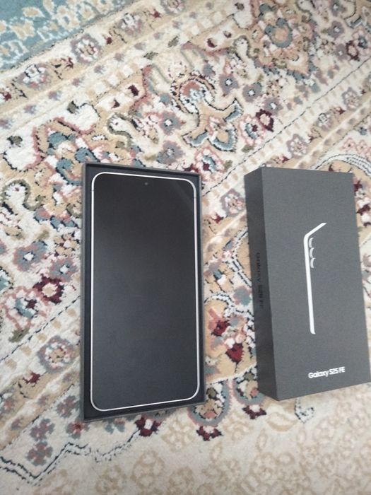 Samsung galaxy S25 FE