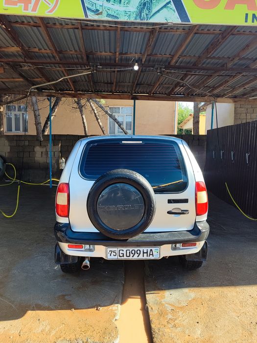 Shevralet niva ideal holatda!