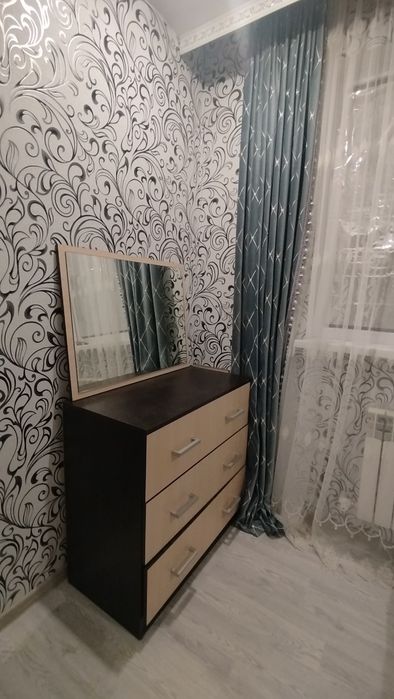 Продам спальный гарнитур